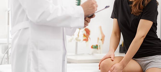 What Causes Chronic Knee Pain Near me in Plano, TX